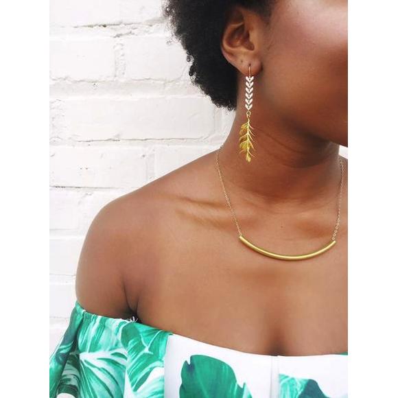 Moon and Lola Sasha Hoop Earrings and Aspen Necklace